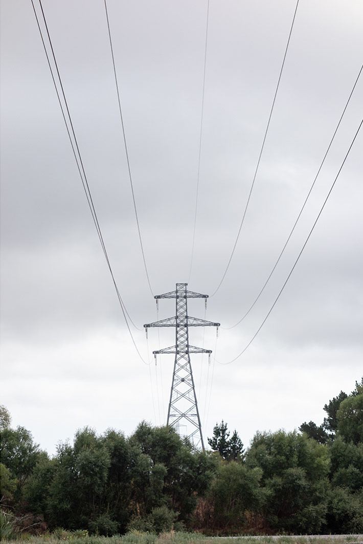 Same pylons: note the thin high wire at the top